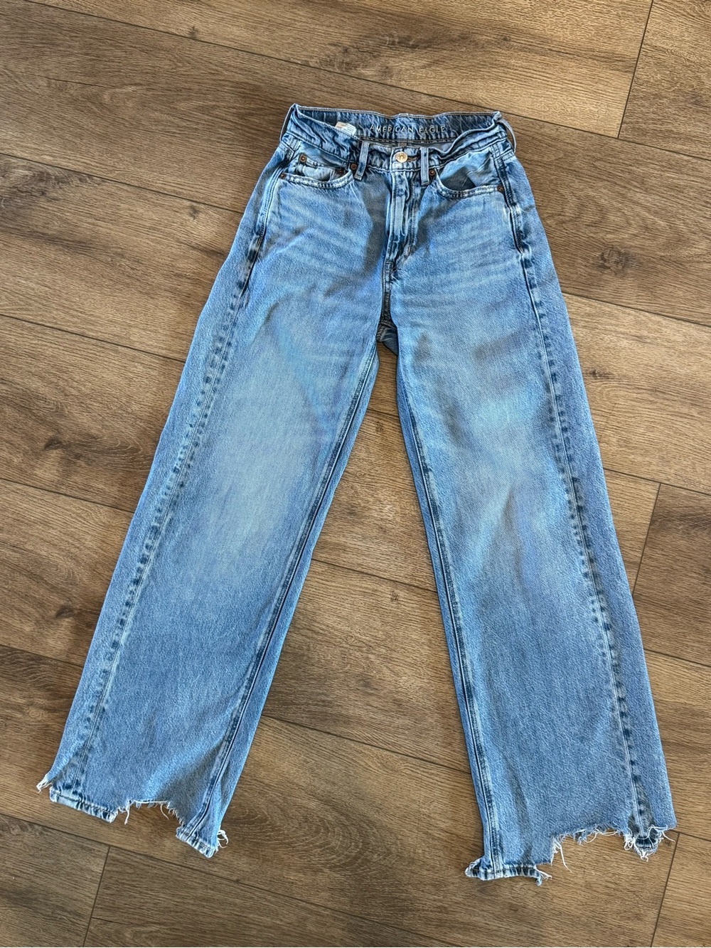 American Eagle Outfitters Super High-Rise Baggy Wide Leg - Size 0R
